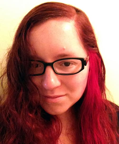 headshot of Julie